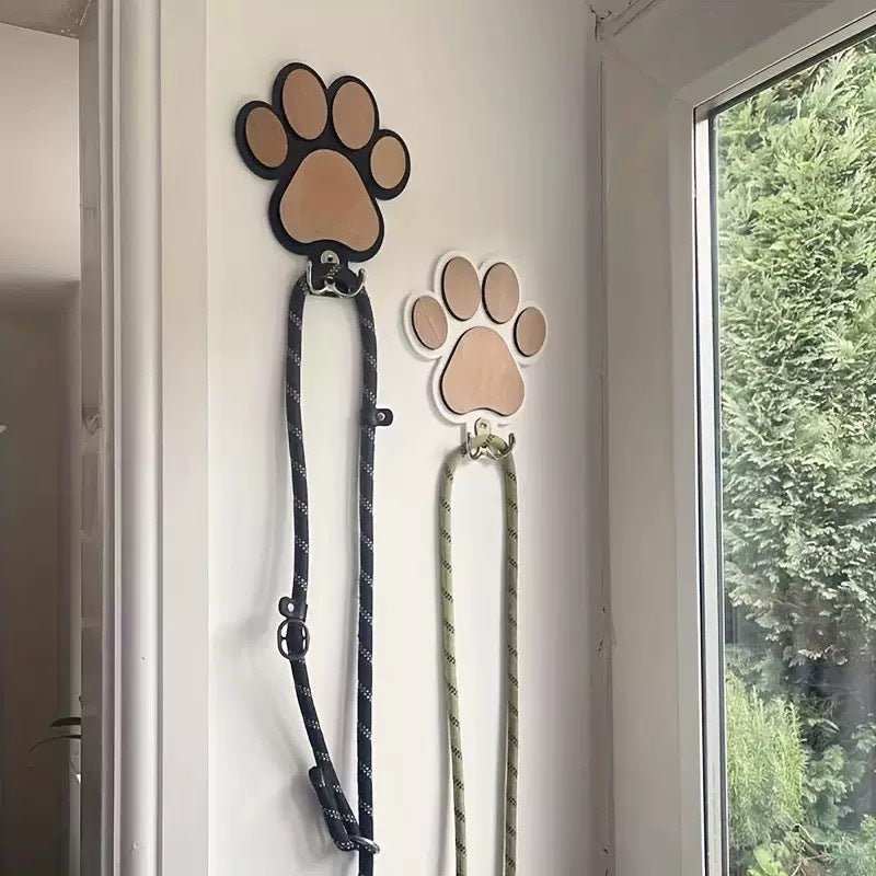 Colgador de correa para perro en madera con forma de huella — gancho de pared decorativo para la entrada de casa