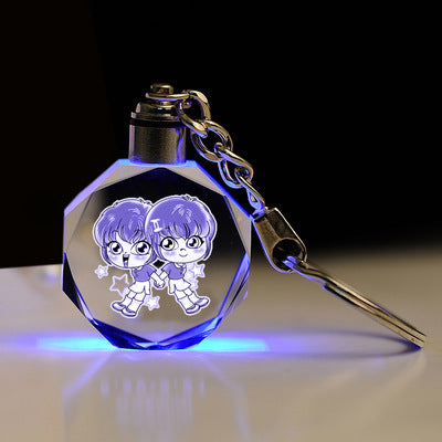 Llavero de Cristal K9 Personalizado con Grabado Interno y Luz LED