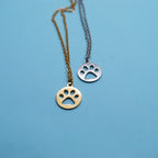 Collar de Silueta de Huella en Acero Inoxidable