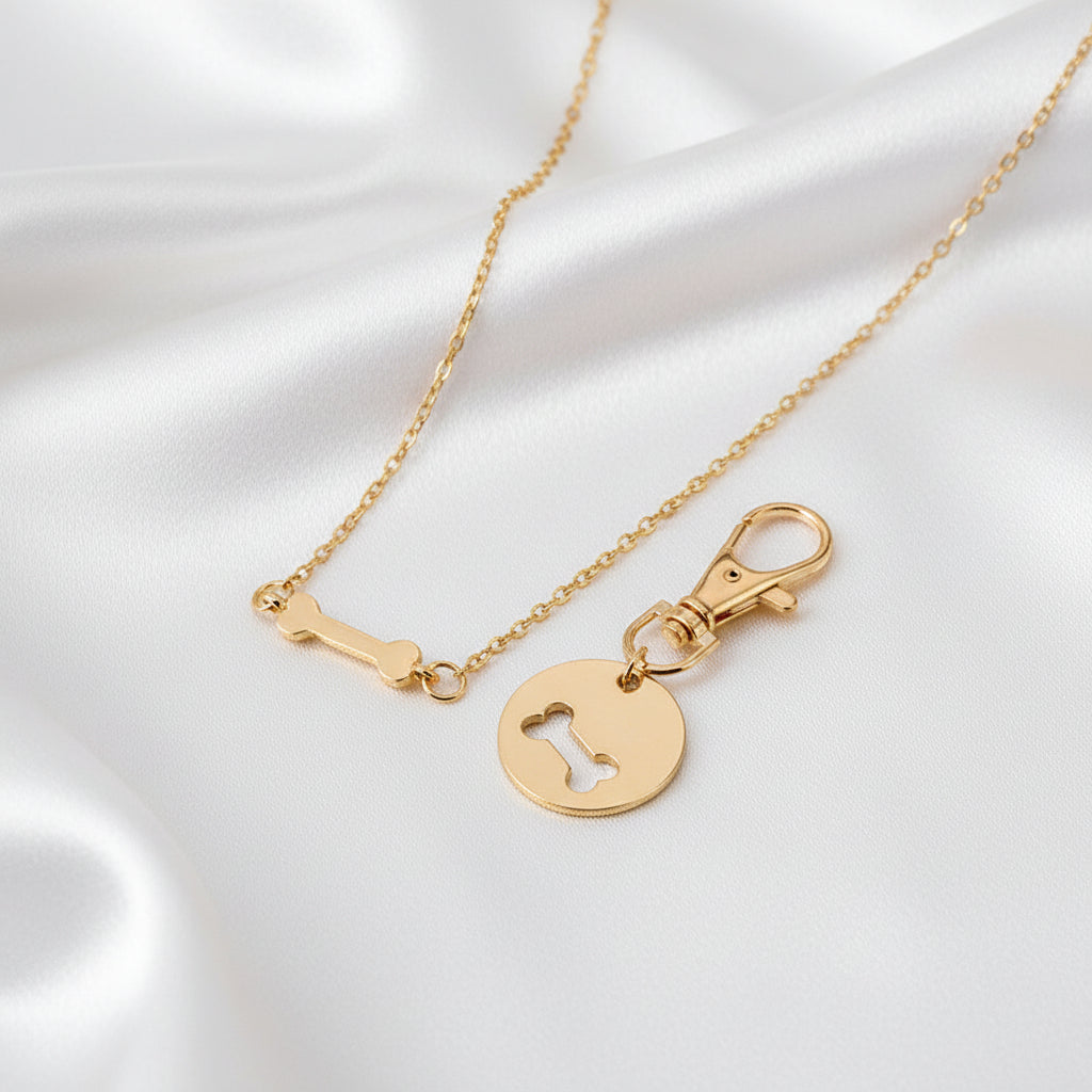 Set de Collar y Llavero con Diseño de Hueso