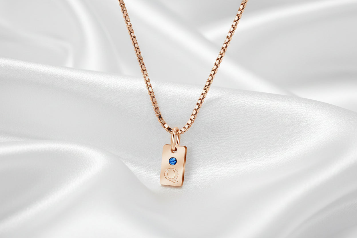 Collar de Iniciales y Piedras  - Personalizable