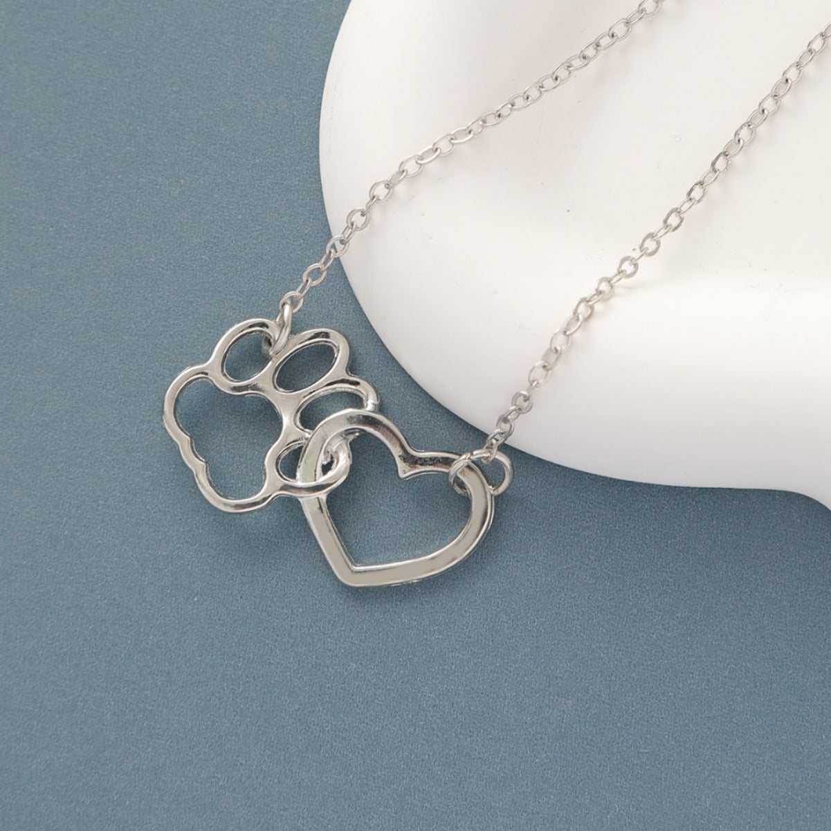 Collar Latido de Huella y Corazón