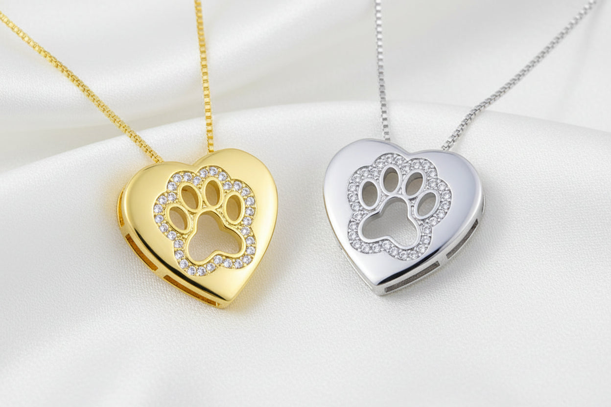 Collar Corazón "Huella de Amor" con Circonitas