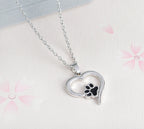 Collar con Colgante de Corazón y Huella de Perro