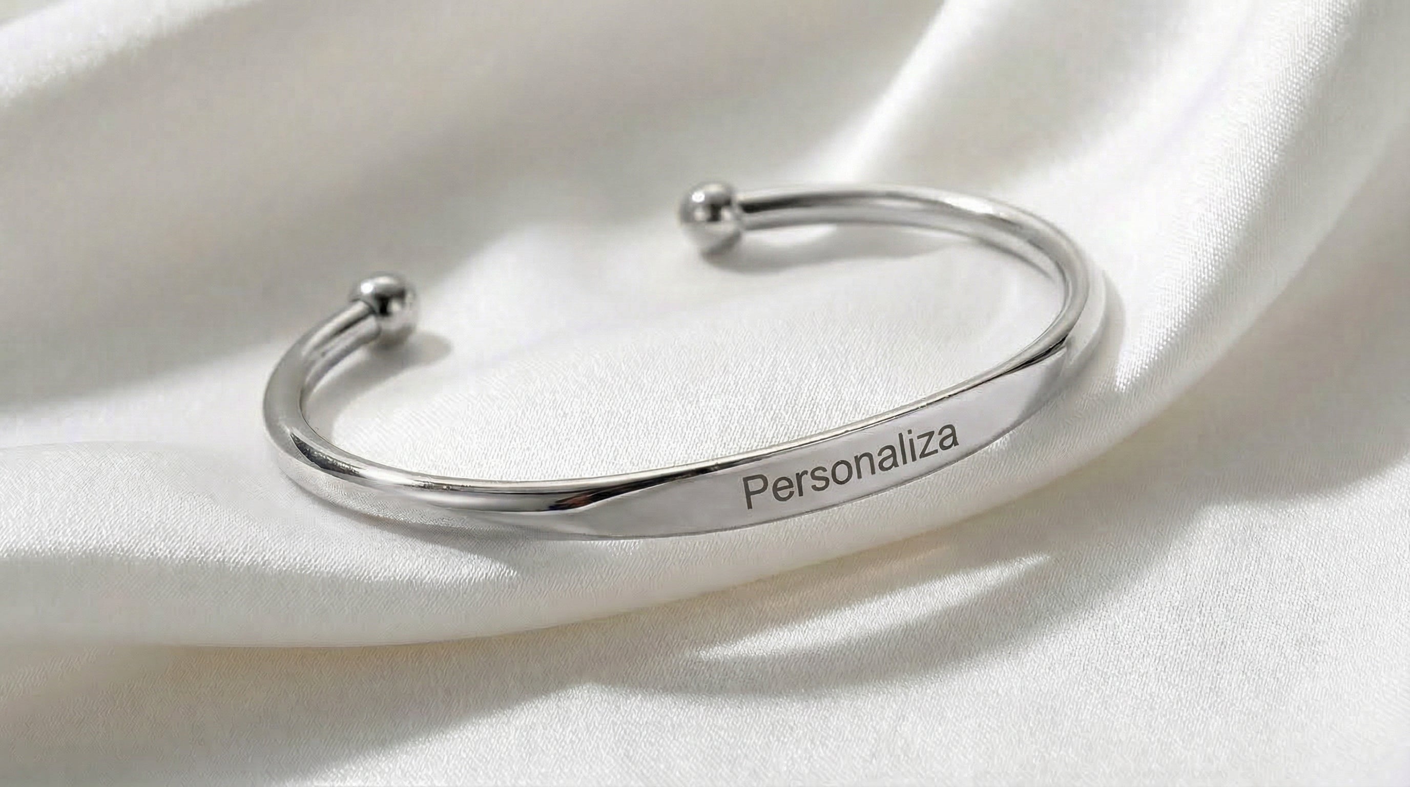 Brazalete de Eslabones Circulares Personalizable