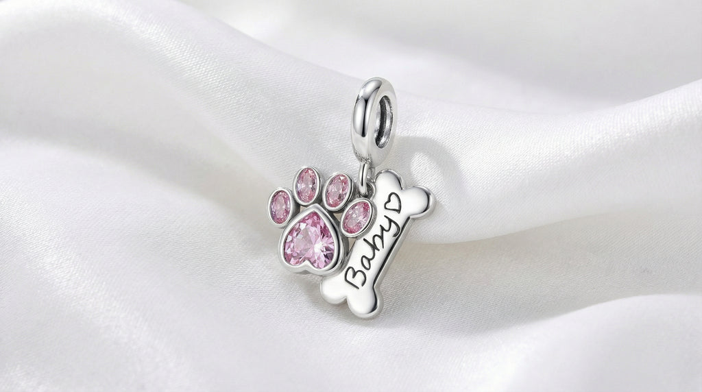 Abalorio de Huella Rosa en Plata de Ley 925