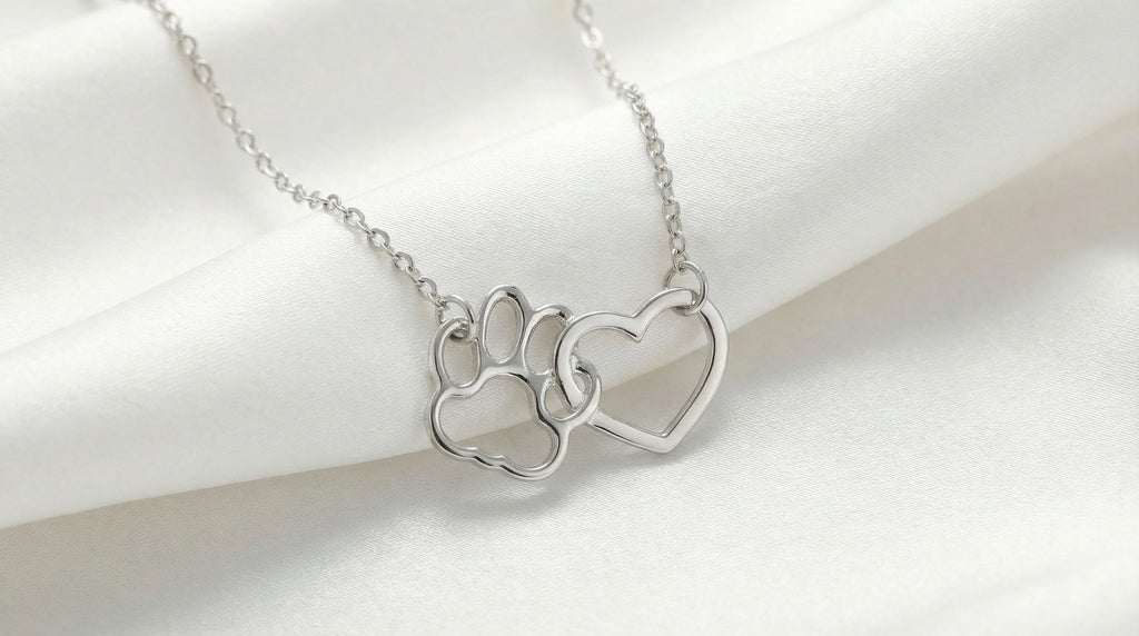 Collar Latido de Huella y Corazón