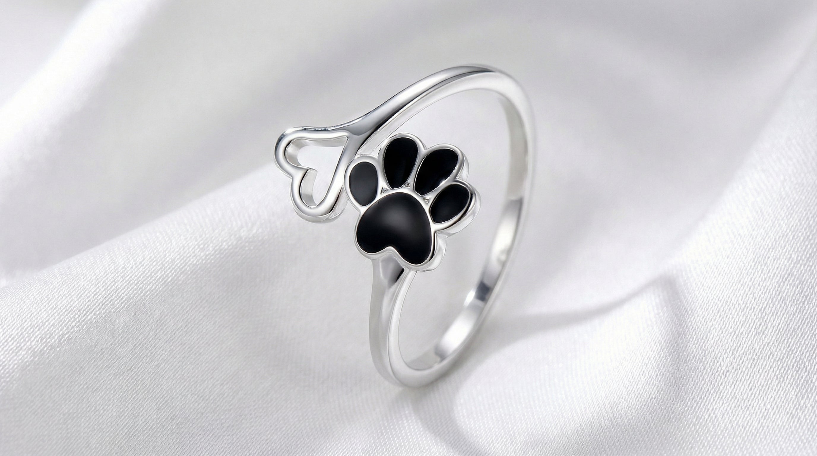 Conjunto de joyería en plata de ley 925 con huella de perro — anillo, pulsera y pendientes para dueñas de mascotas
