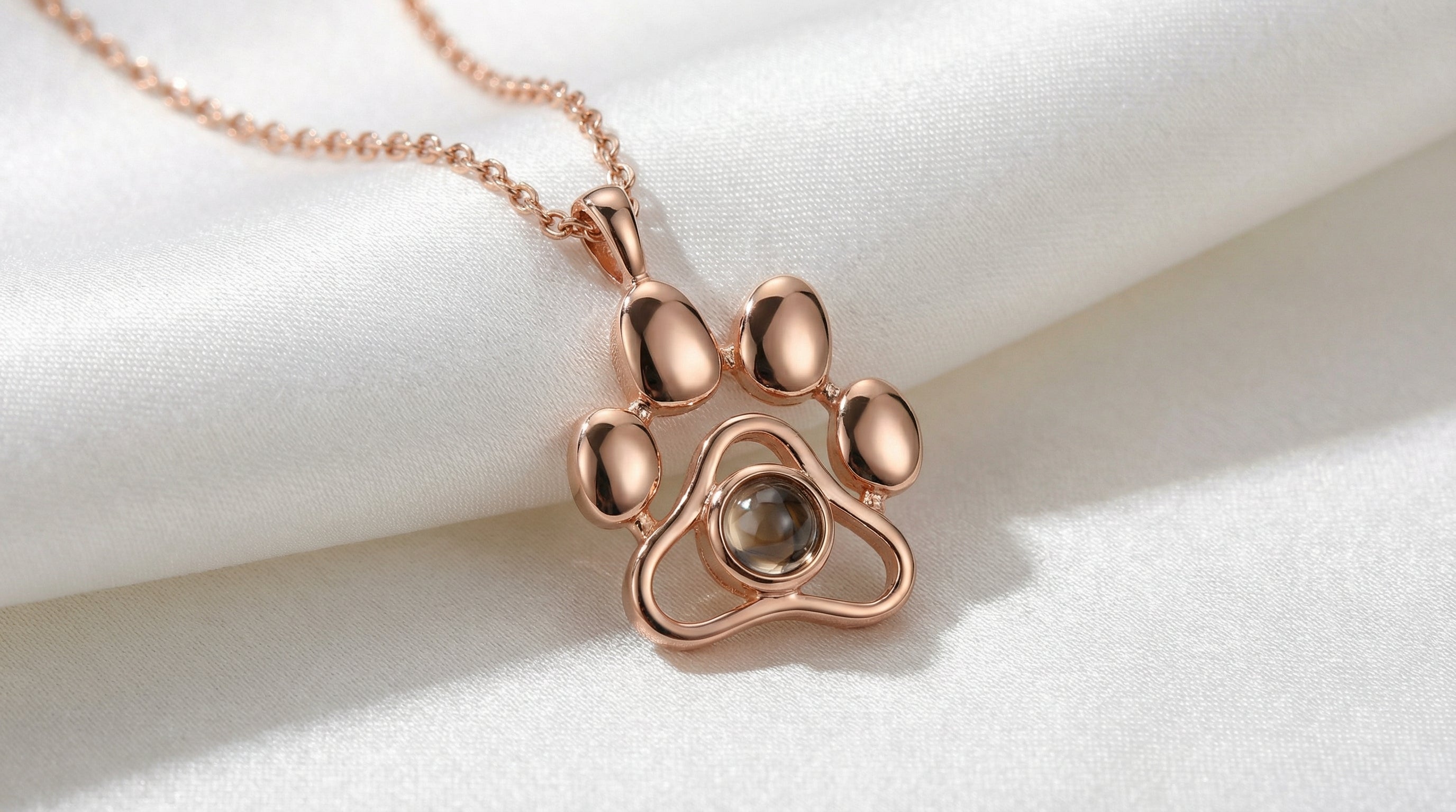 Collar y/o LLavero  de Proyección Personalizado con Huella de Perro y Fotografía