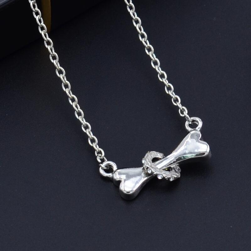 Collar  "Hueso Radiante" con Brillantes