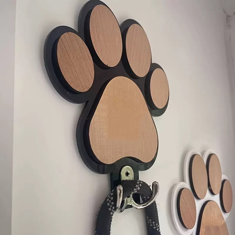 Colgador de correa para perro en madera con forma de huella — gancho de pared decorativo para la entrada de casa
